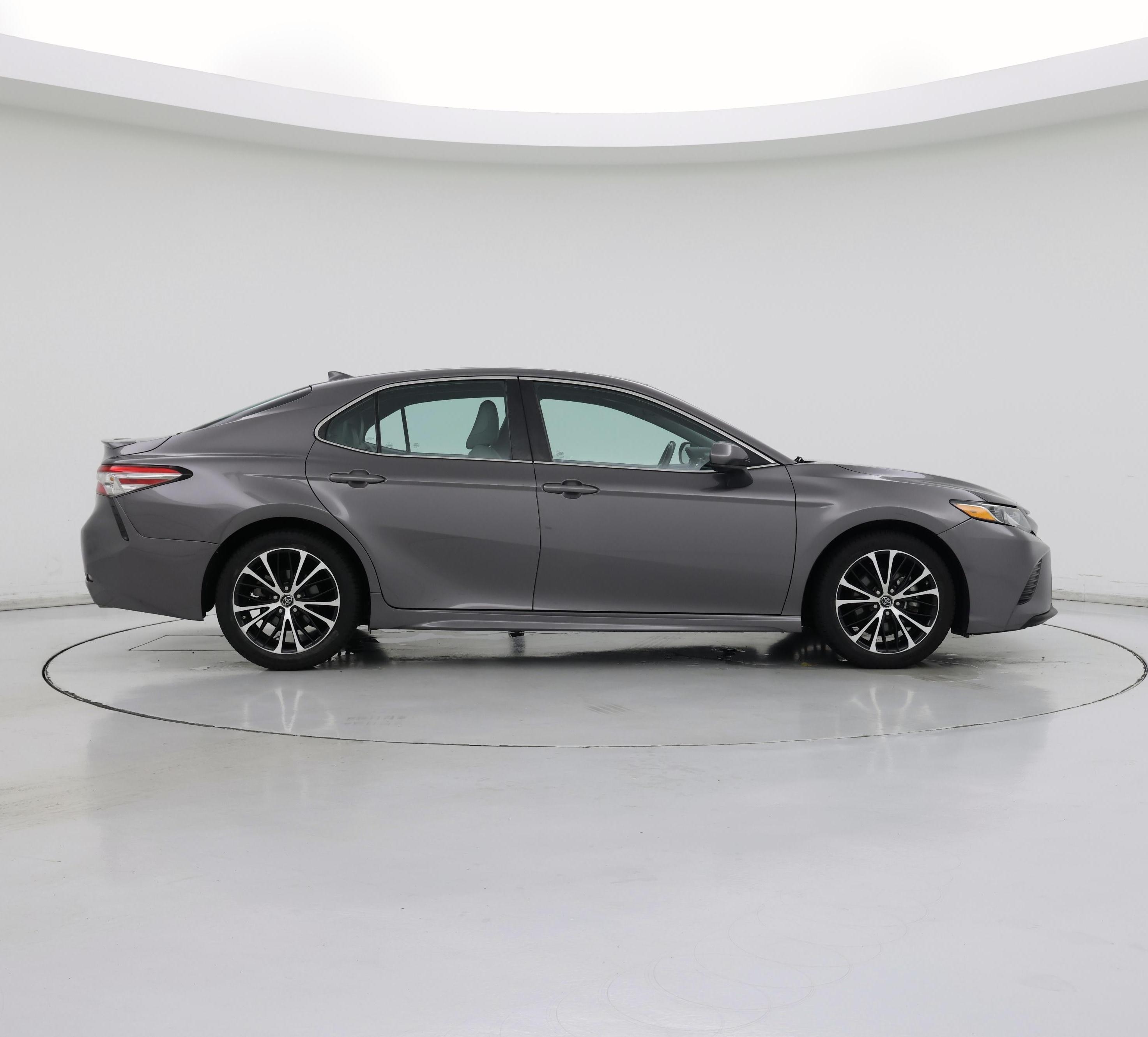 Thumbnail: 2019 Toyota Camry - 7