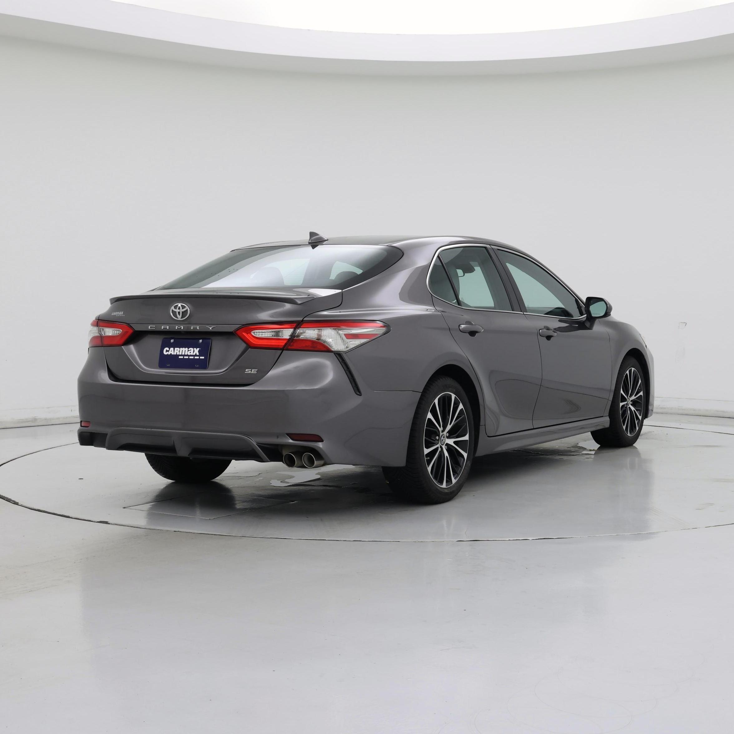 Thumbnail: 2019 Toyota Camry - 8