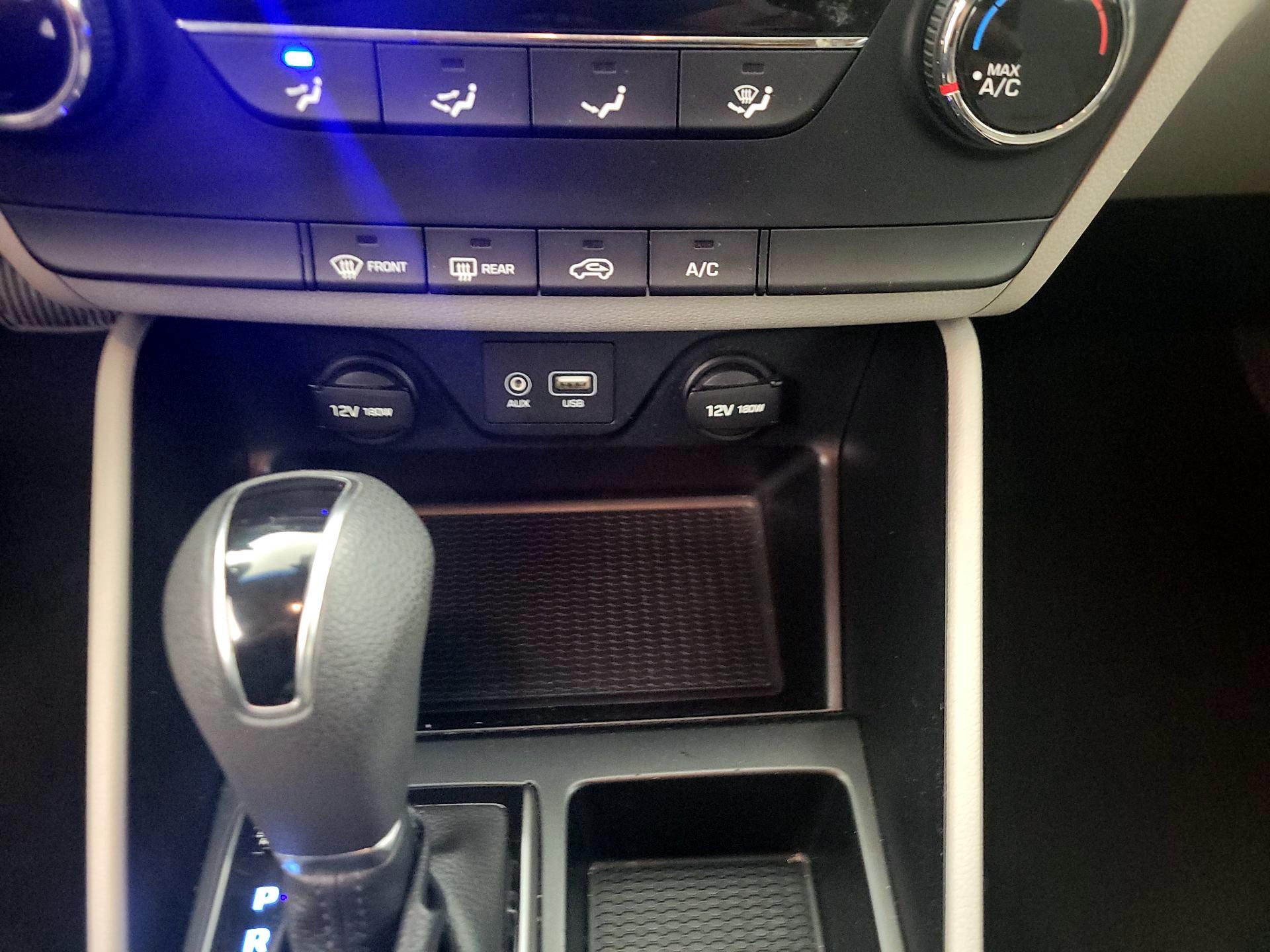 Thumbnail: 2016 Hyundai Tucson - 18