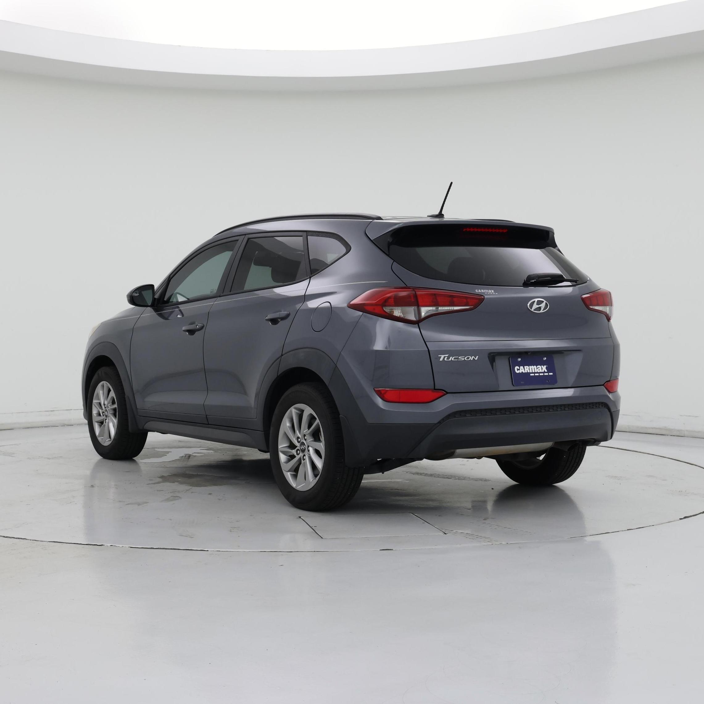 Thumbnail: 2016 Hyundai Tucson - 2