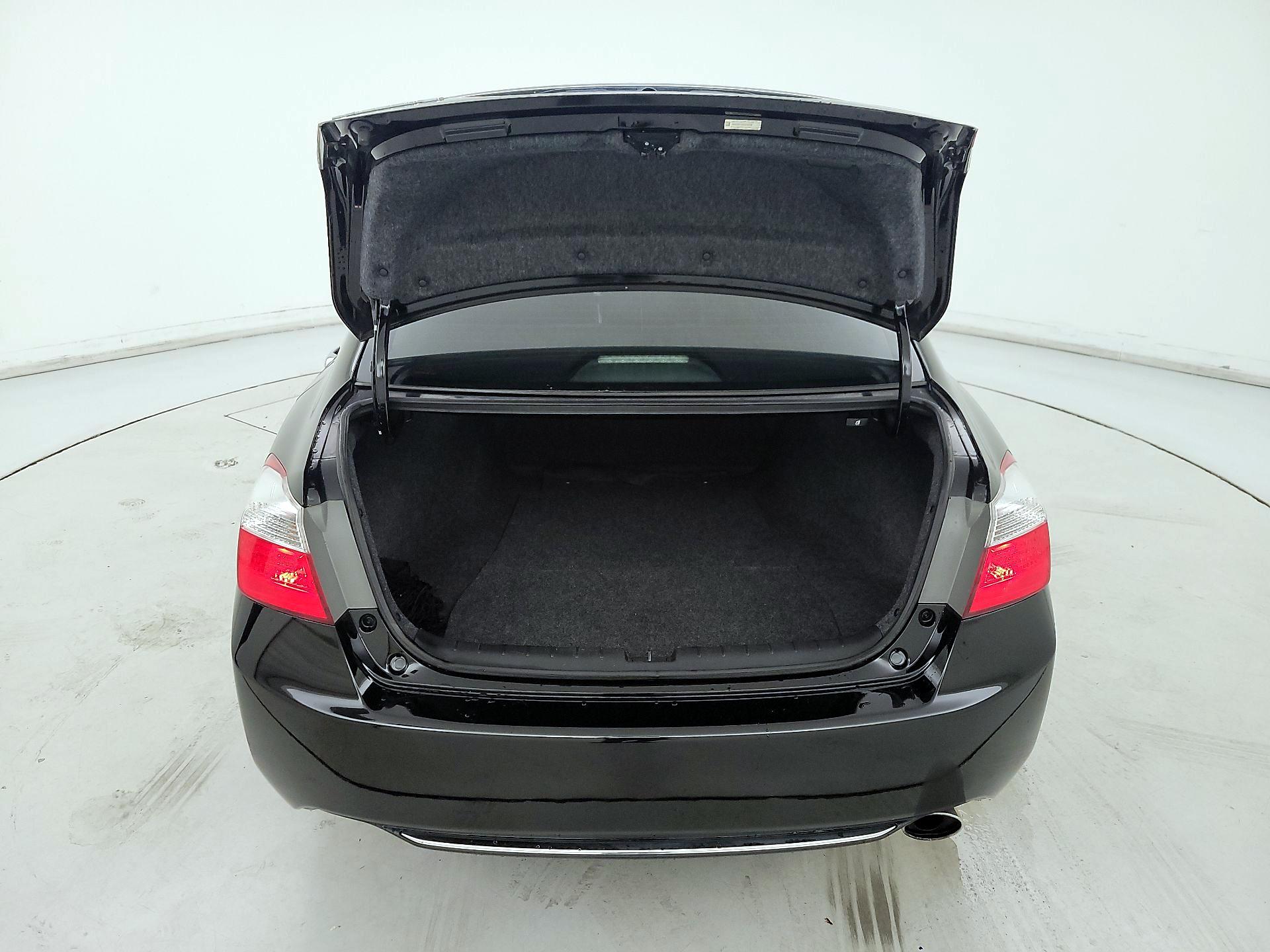 Thumbnail: 2013 Honda Accord - 20