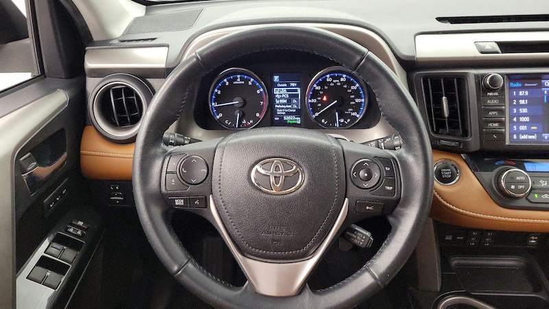 2016 Toyota RAV4 Limited 10