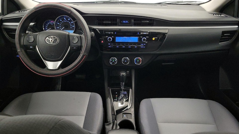 2015 Toyota Corolla L 9