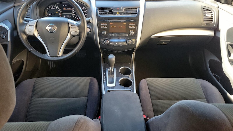 2013 Nissan Altima SV 8