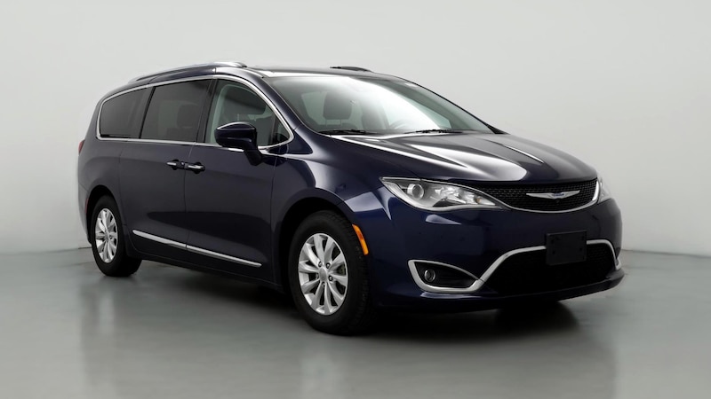 2018 Chrysler Pacifica  Hero Image