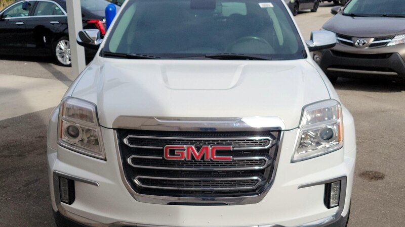 2017 GMC Terrain SLT 2