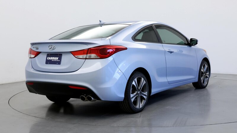 2013 Hyundai Elantra SE 8