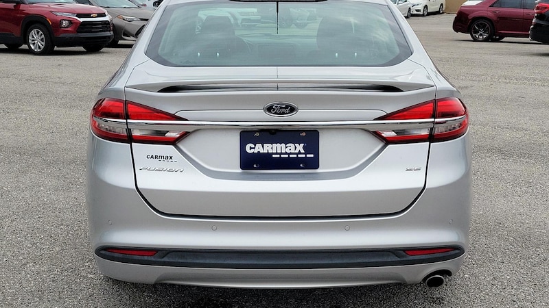 2018 Ford Fusion SE 6