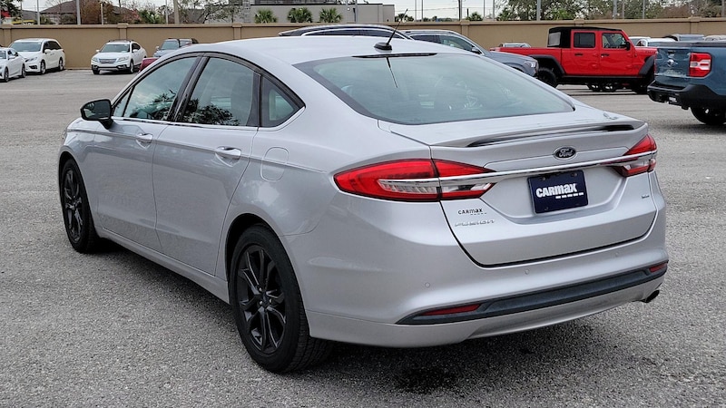 2018 Ford Fusion SE 7