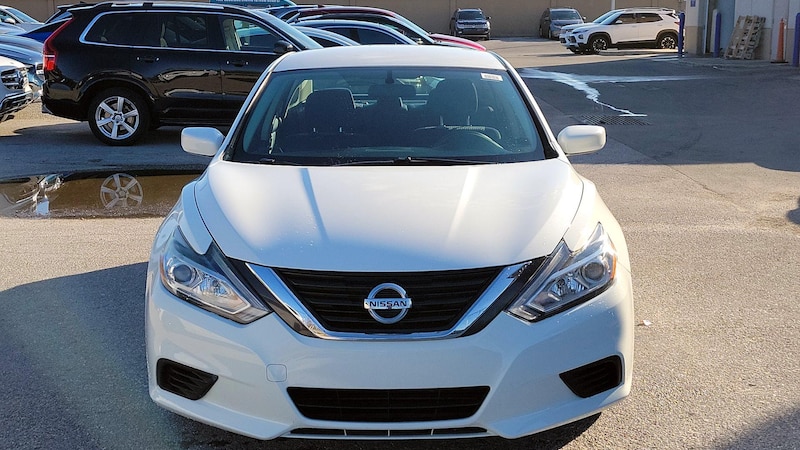 2016 Nissan Altima S 2