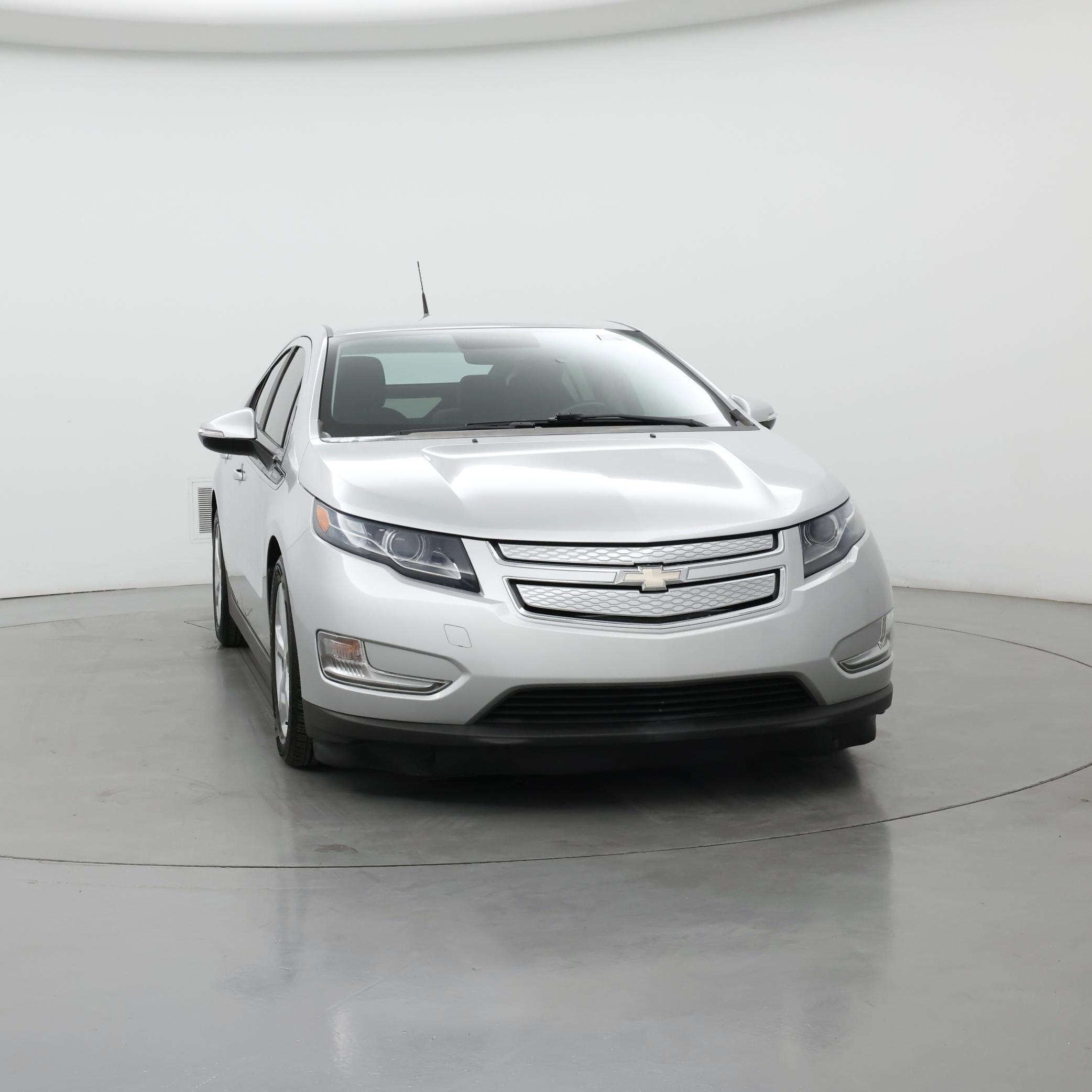 Thumbnail: 2014 Chevrolet Volt - 5