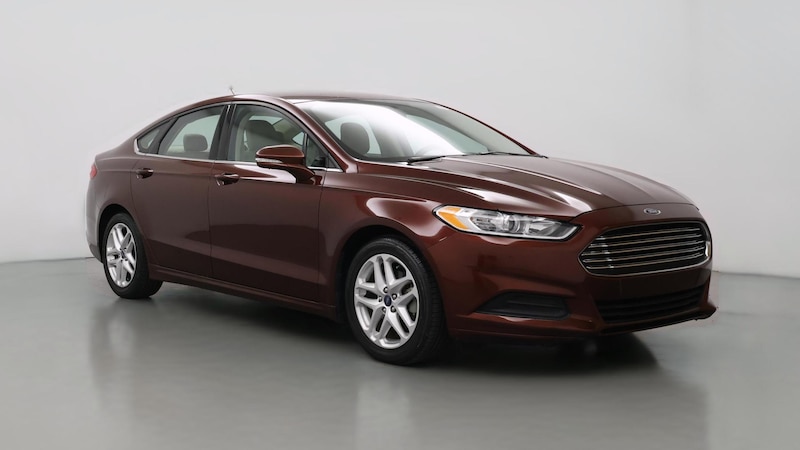 2015 Ford Fusion SE Hero Image