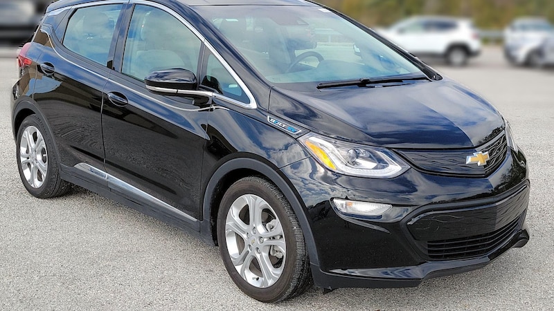 2020 Chevrolet Bolt EV LT Hero Image