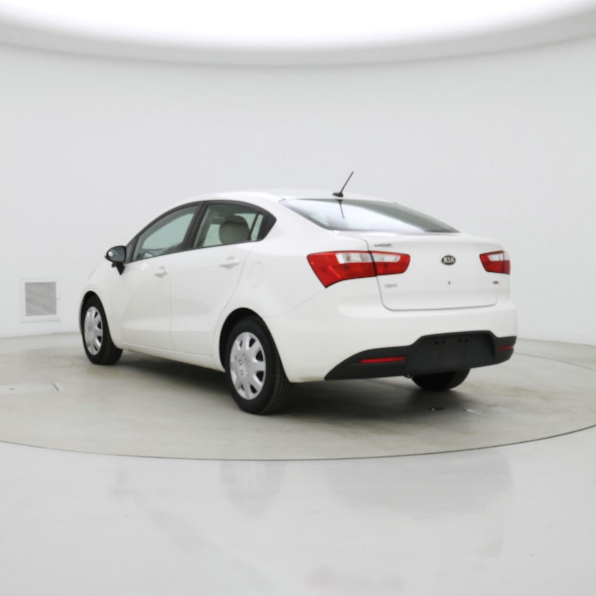 Thumbnail: 2013 Kia Rio - 2