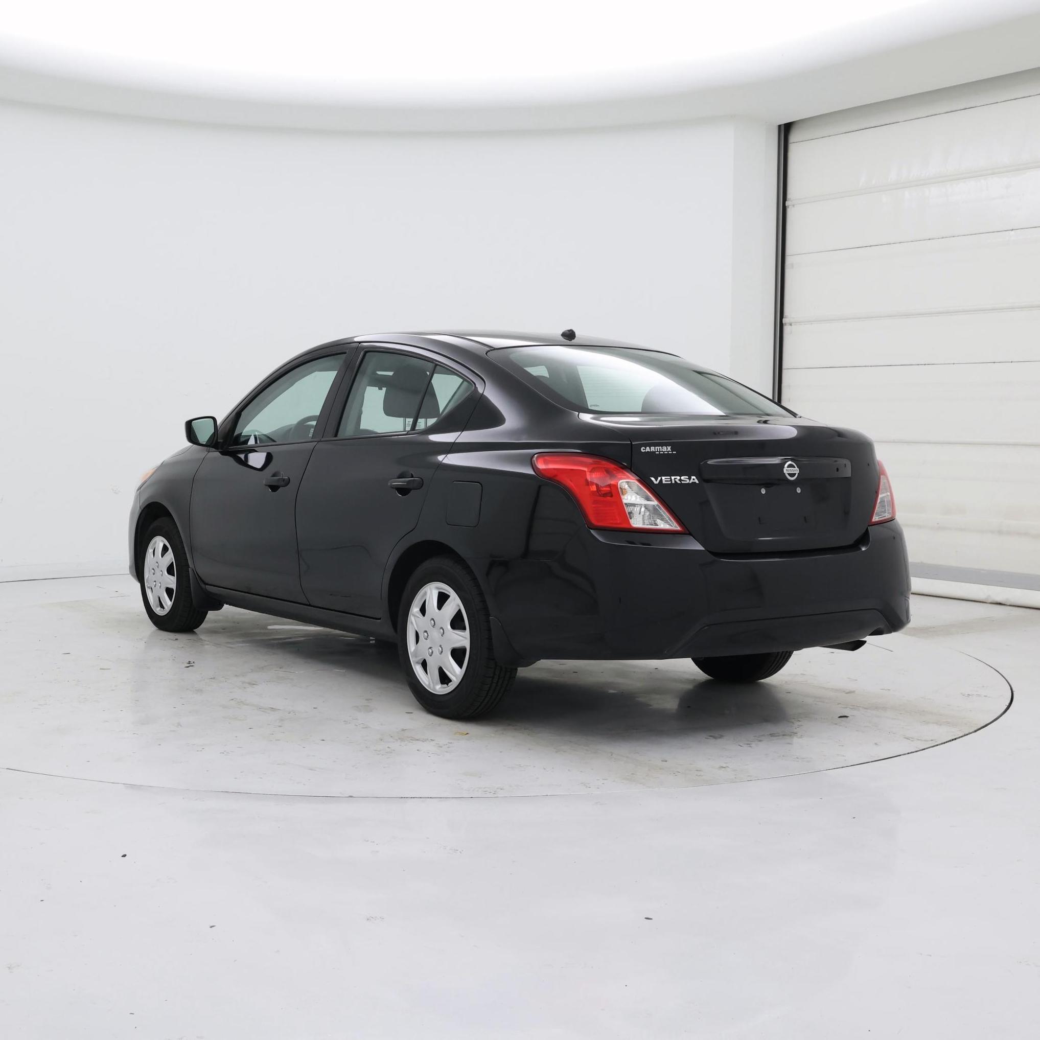 Thumbnail: 2018 Nissan Versa - 2