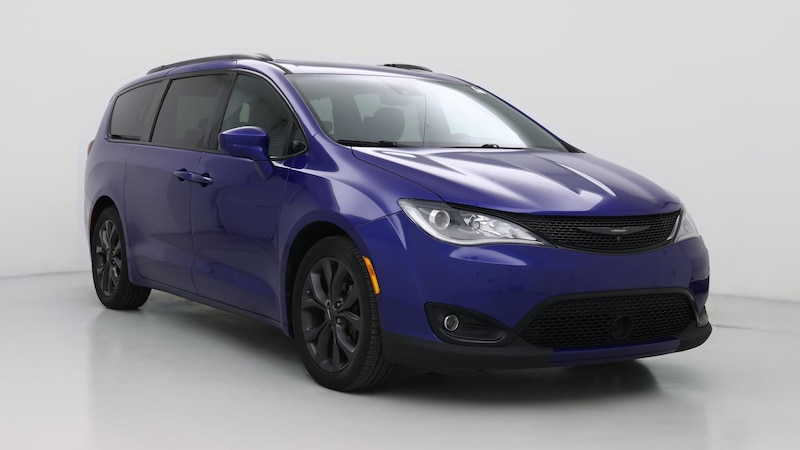 2019 Chrysler Pacifica  Hero Image