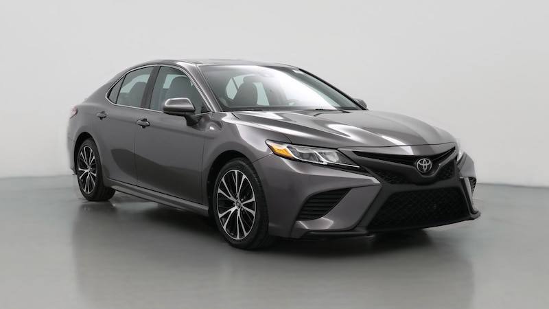 2018 Toyota Camry SE Hero Image