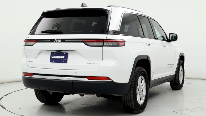 2023 Jeep Grand Cherokee Laredo 8