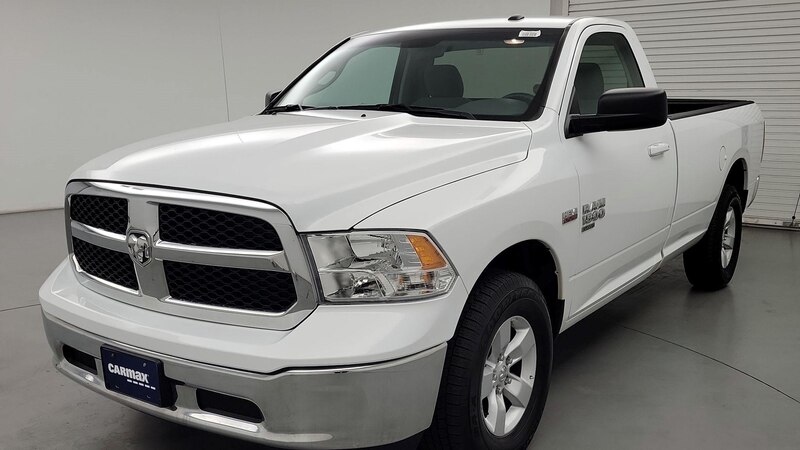 2020 RAM 1500 Classic SLT 3