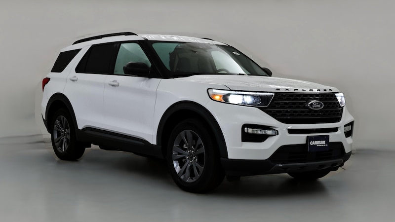 2021 Ford Explorer XLT Hero Image