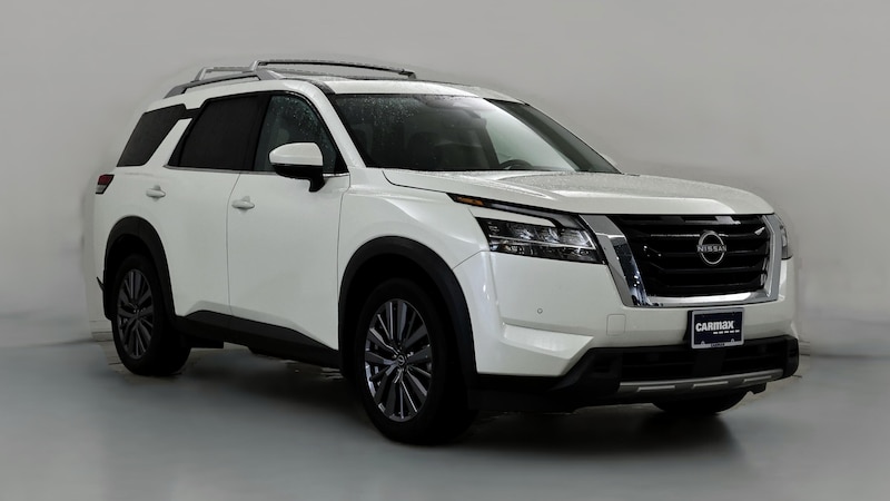 2023 Nissan Pathfinder SL Hero Image