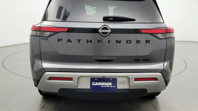 2023 Nissan Pathfinder SL 6