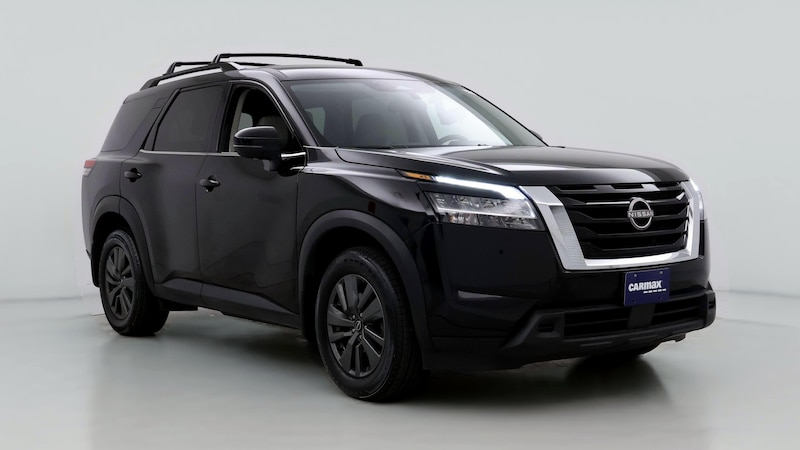 2022 Nissan Pathfinder SV Hero Image