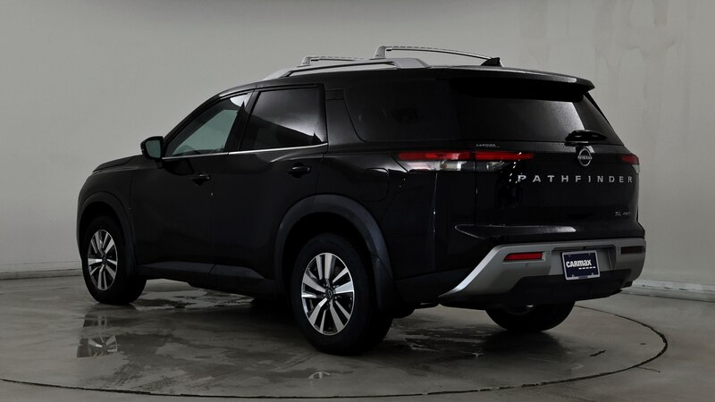 2023 Nissan Pathfinder SL 2