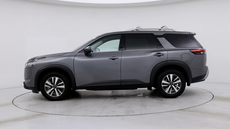 2023 Nissan Pathfinder SL 3