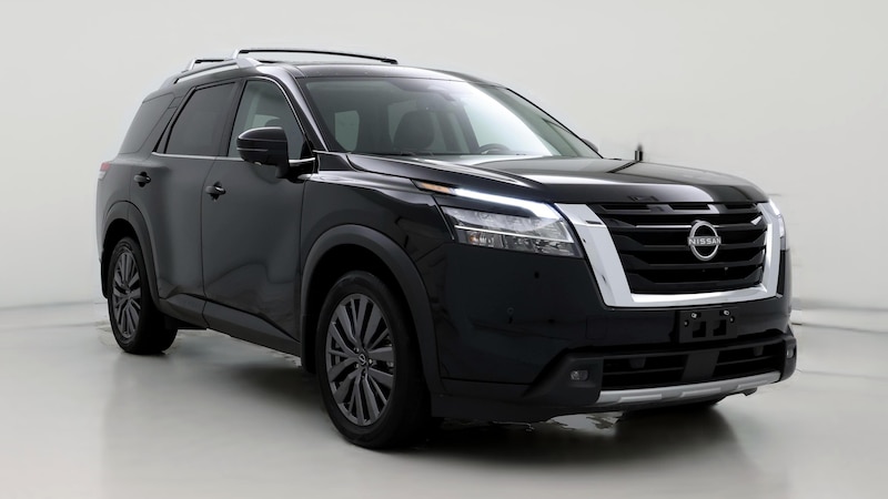 2023 Nissan Pathfinder SL Hero Image