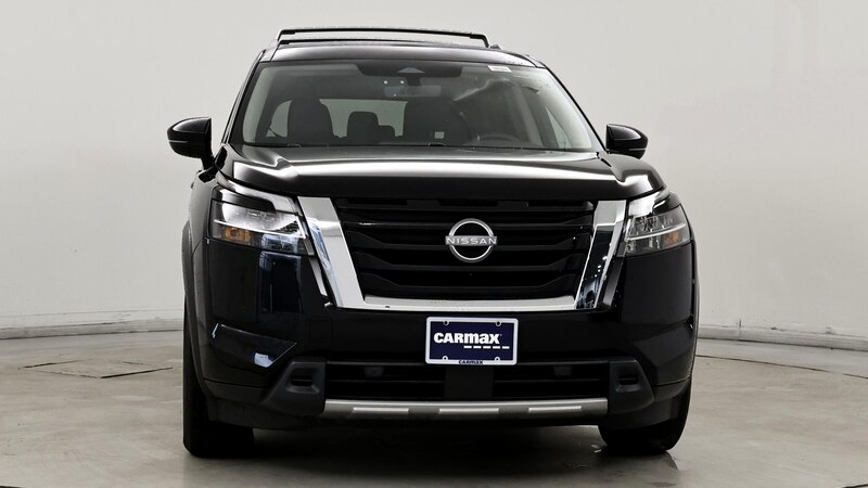 2023 Nissan Pathfinder SL 5