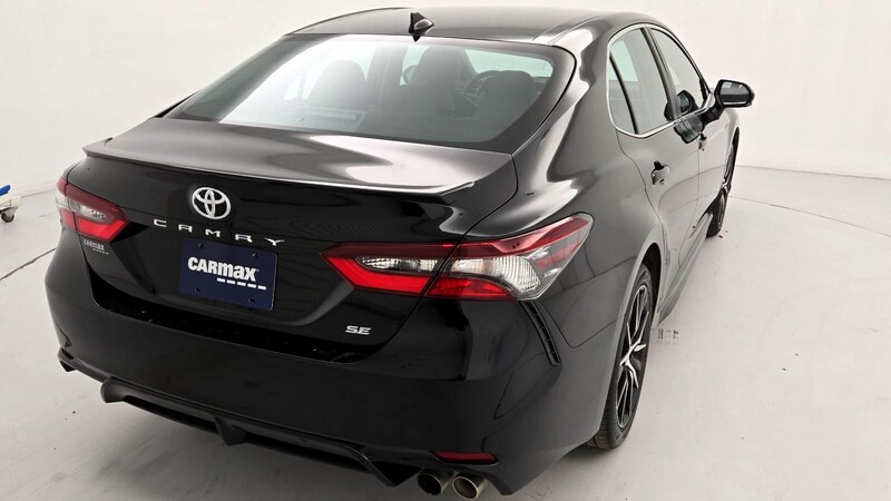 2023 Toyota Camry SE 5