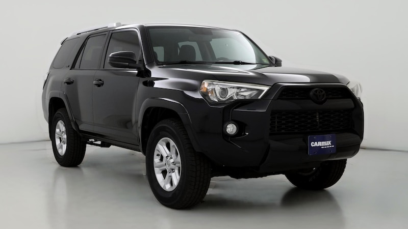 2016 Toyota 4Runner SR5 Hero Image