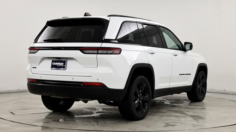 2023 Jeep Grand Cherokee Altitude 8