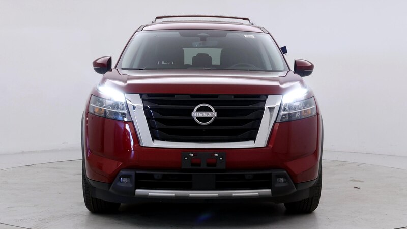 2023 Nissan Pathfinder SL 5