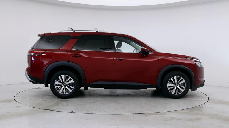 2023 Nissan Pathfinder SL 7