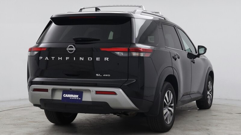 2023 Nissan Pathfinder SL 2