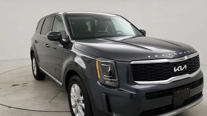 2022 Kia Telluride LX 3