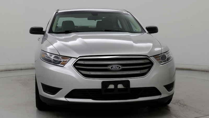 2017 Ford Taurus SE 5