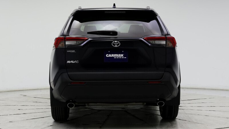 2021 Toyota RAV4 XLE 6