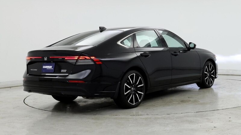 2023 Honda Accord Touring 8