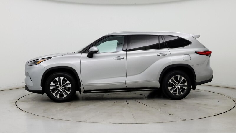 2021 Toyota Highlander XLE 3