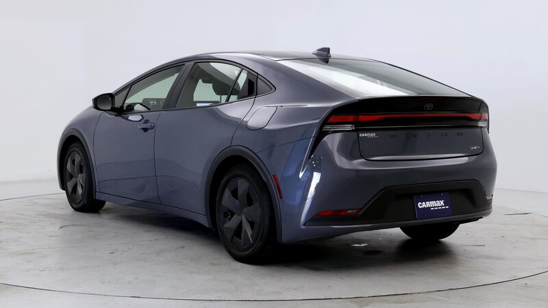 2023 Toyota Prius LE 2