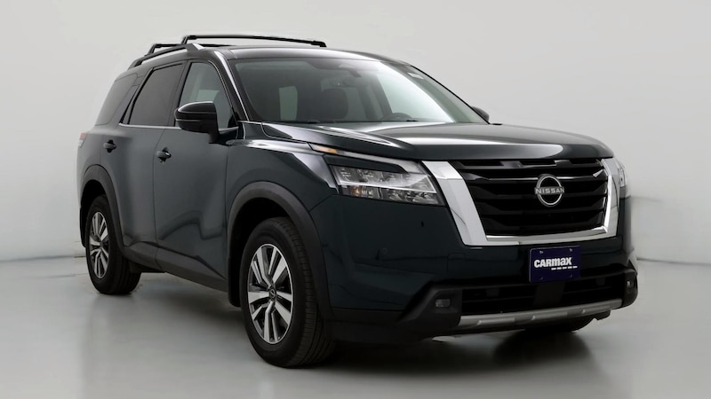 2023 Nissan Pathfinder SL Hero Image