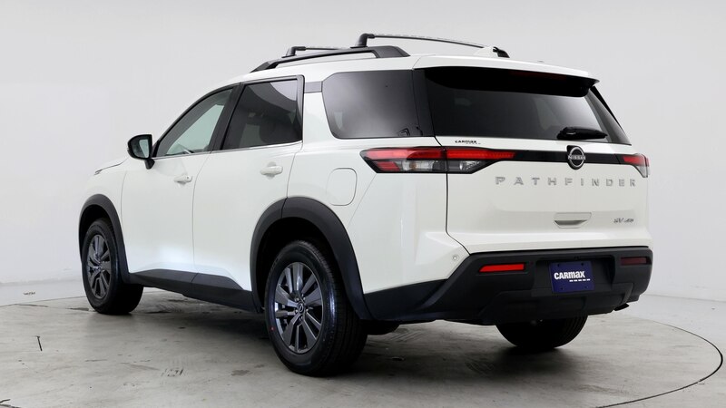 2023 Nissan Pathfinder SV 2