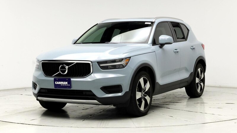 2019 Volvo XC40 T4 Momentum 4