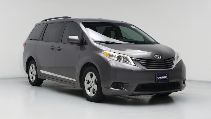 2015 Toyota Sienna LE Hero Image