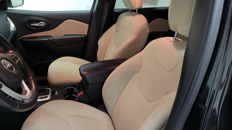 2015 Jeep Cherokee Latitude 11