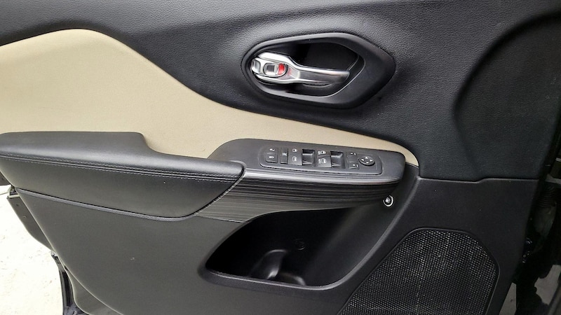 2015 Jeep Cherokee Latitude 12