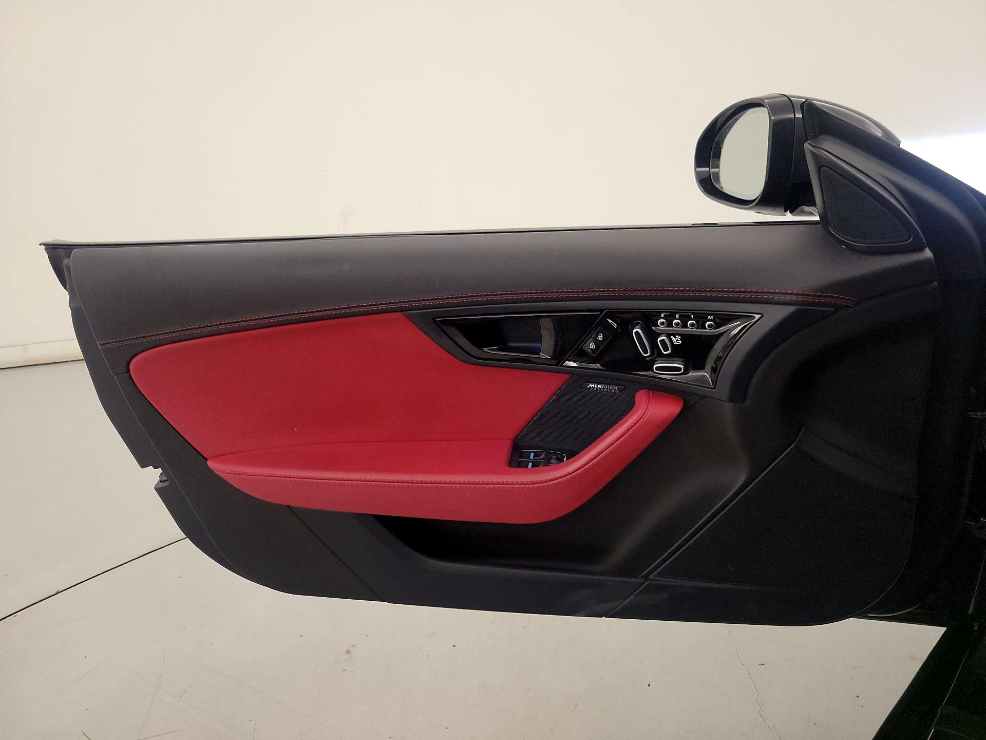 Thumbnail: 2021 Jaguar F-Type - 12